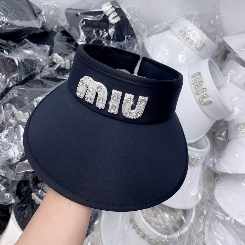 Miumiu Visor dx63